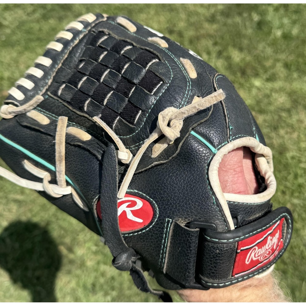 Rawlings WFP115MT 11.5 LHT Fastpitch Softball Glove Black Basket-Web Womens